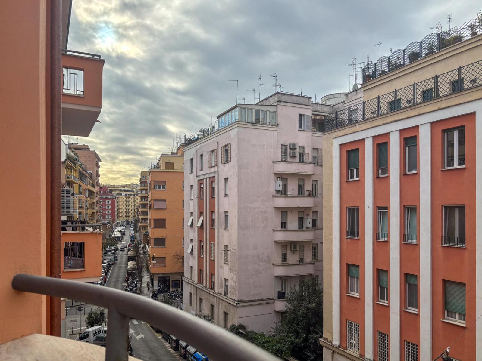 Metro B - La Dolce A Via Carnia Retreat * Roma