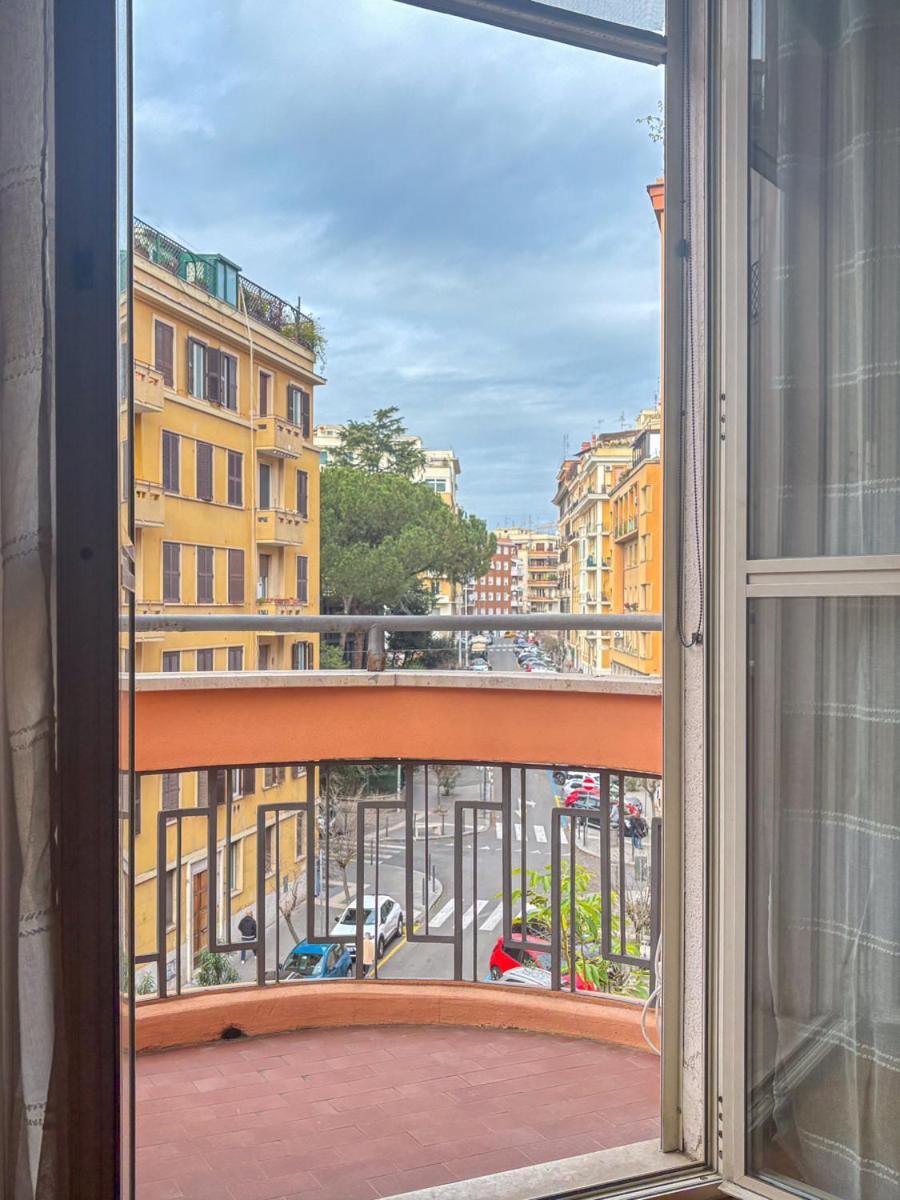 Appartamento Metro B - La Dolce A Via Carnia Retreat *